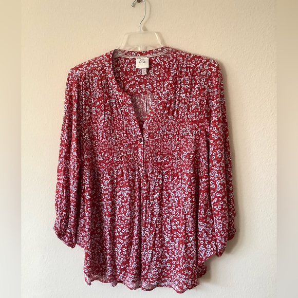 New Floral prints Tops Gorgeous - Picture 5 of 6